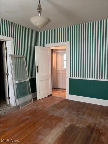 2329 Broad Street, Parkersburg, WV 26101