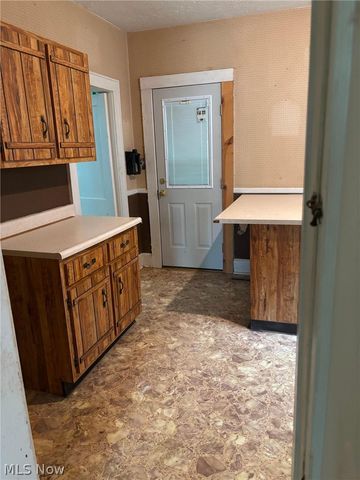 2329 Broad Street, Parkersburg, WV 26101
