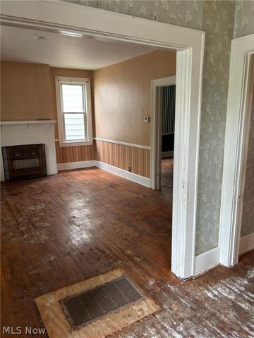 2329 Broad Street, Parkersburg, WV 26101
