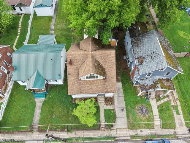 2329 Broad Street, Parkersburg, WV 26101