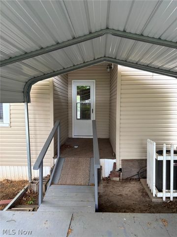 2329 Broad Street, Parkersburg, WV 26101