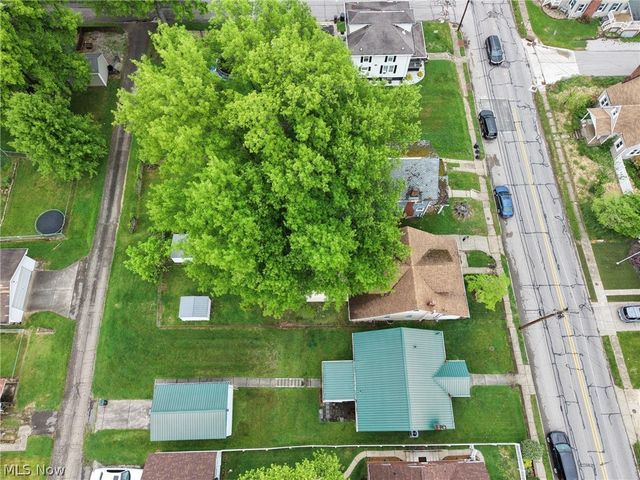 2329 Broad Street, Parkersburg, WV 26101