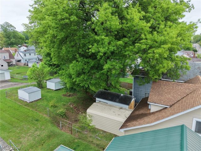 2329 Broad Street, Parkersburg, WV 26101
