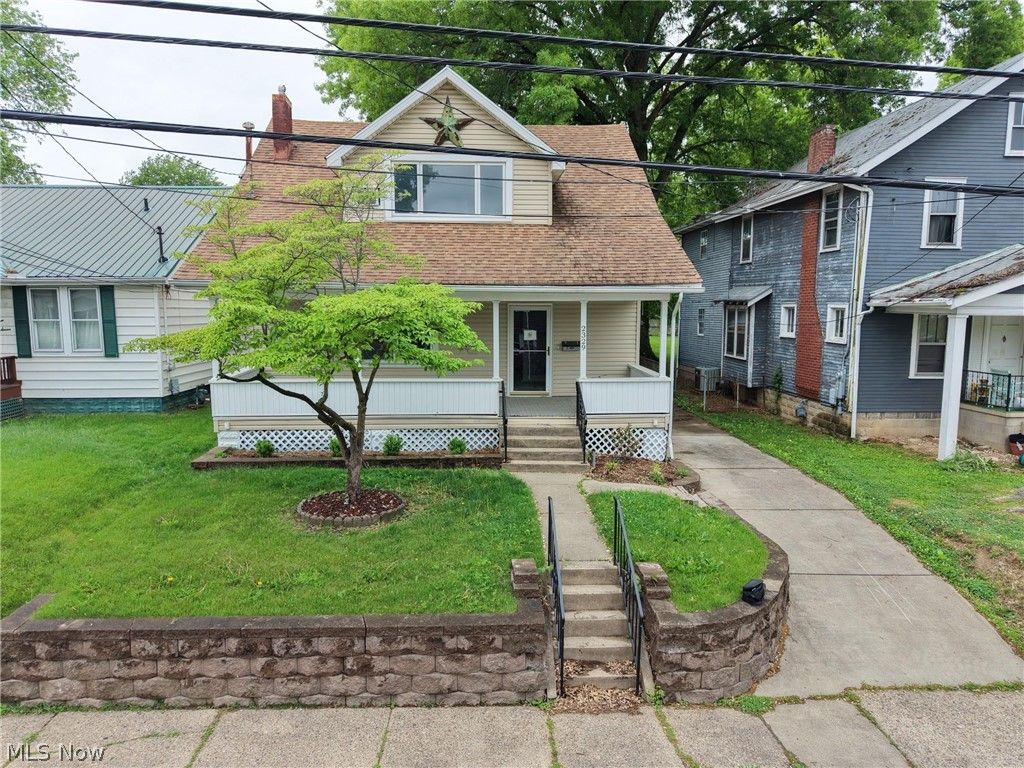 2329 Broad Street, Parkersburg, WV 26101