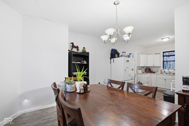 1211 S 17th Street, New Castle, IN 47362