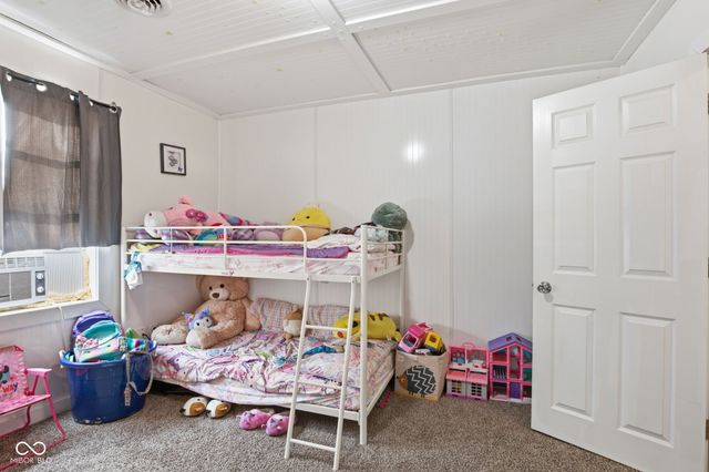 1211 S 17th Street, New Castle, IN 47362