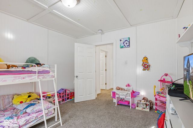 1211 S 17th Street, New Castle, IN 47362