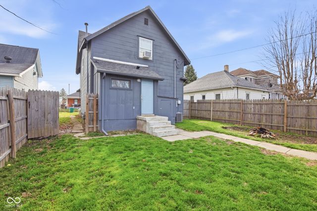 1211 S 17th Street, New Castle, IN 47362