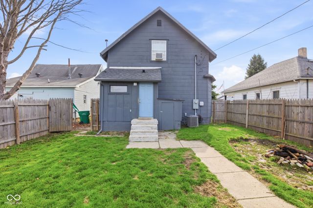 1211 S 17th Street, New Castle, IN 47362