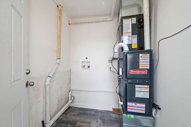 21616 Peterson Avenue, Sauk Village, IL 60411