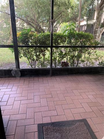 3699 N Carambola Circle N 2837, Coconut Creek, FL 33066