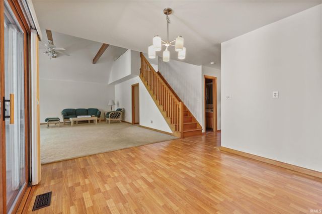 8819 E Southshore Drive, Unionville, IN 47468