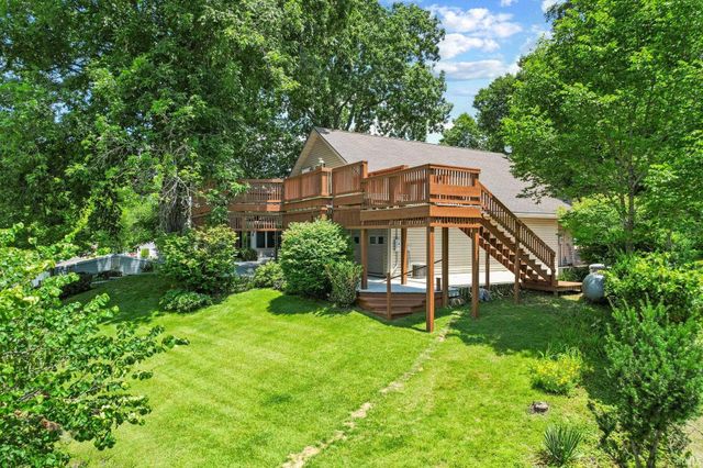 8819 E Southshore Drive, Unionville, IN 47468