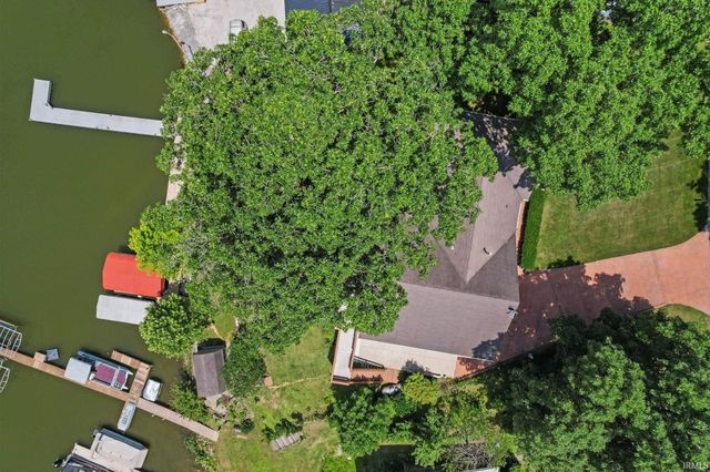 8819 E Southshore Drive, Unionville, IN 47468