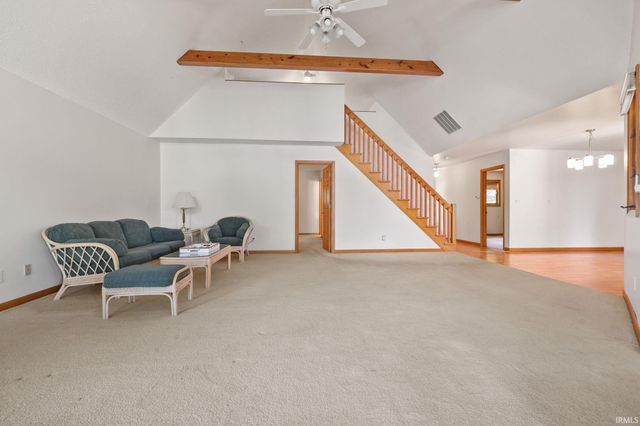8819 E Southshore Drive, Unionville, IN 47468