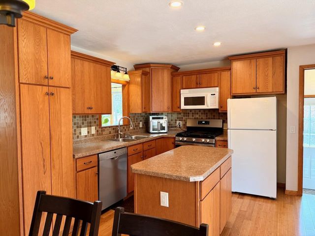 N1443 GREENWOOD ROAD, Greenville, WI 54942