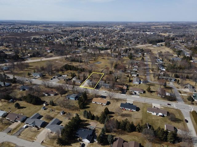 N1443 GREENWOOD ROAD, Greenville, WI 54942