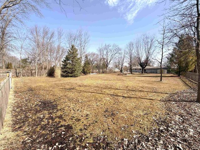 N1443 GREENWOOD ROAD, Greenville, WI 54942