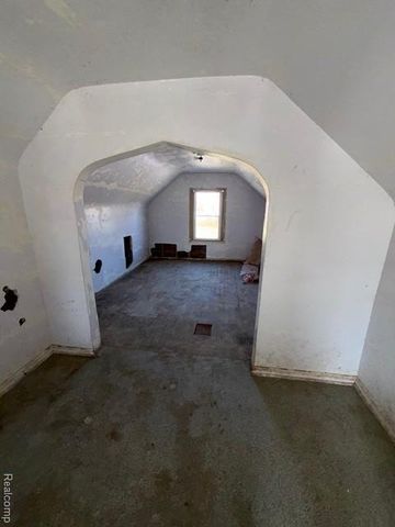 13894 Tacoma Street, Detroit, MI 48205