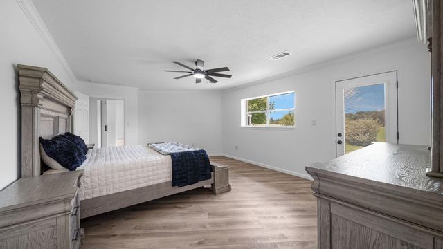 15502 Kitty Hawk Drive, Waller, TX 77484