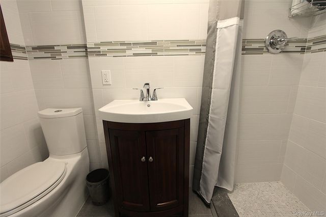 65-26 79th Street, Middle Village, NY 11379