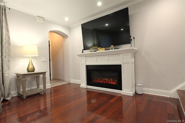 65-26 79th Street, Middle Village, NY 11379