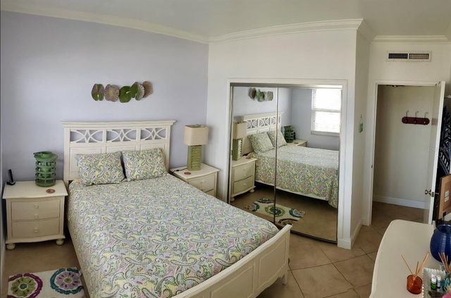 880 MANDALAY AVENUE S205, Clearwater Beach, FL 33767