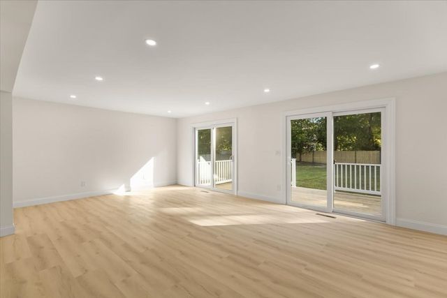 347 Poskus St, Stoughton, MA 02072
