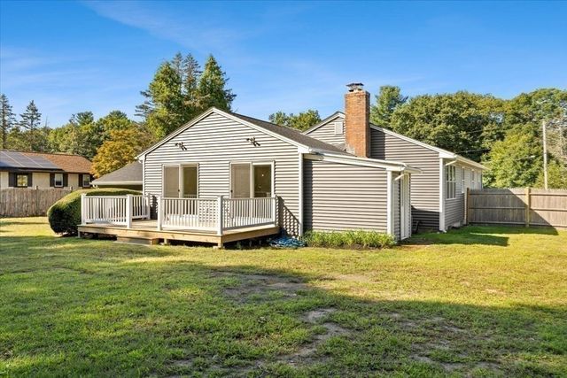 347 Poskus St, Stoughton, MA 02072