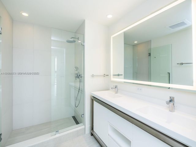 2000 Metropica Way 2509, Sunrise, FL 33323