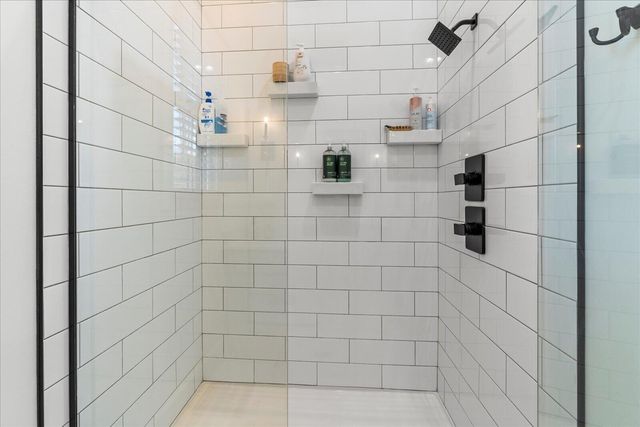 835 Edgewater Way, Jasper, TN 37347