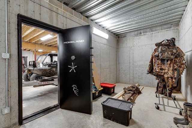 835 Edgewater Way, Jasper, TN 37347