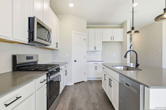 6438 Velma Path, San Antonio, TX 78253