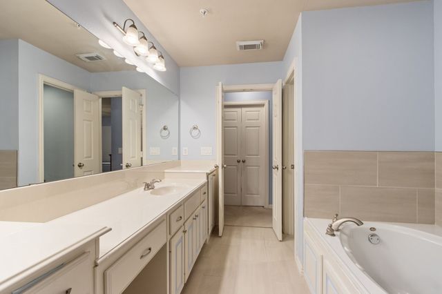 723 S Poydras Street, Lewisville, TX 75057