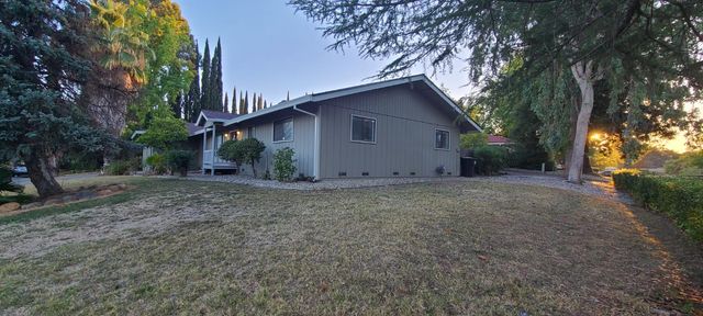 4891 Hackberry Ln, Sacramento, CA 95841