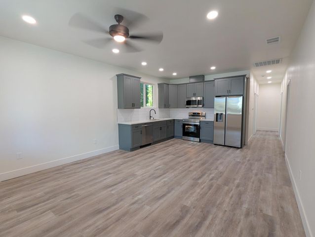 4891 Hackberry Ln, Sacramento, CA 95841