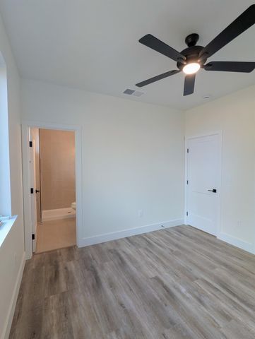 4891 Hackberry Ln, Sacramento, CA 95841