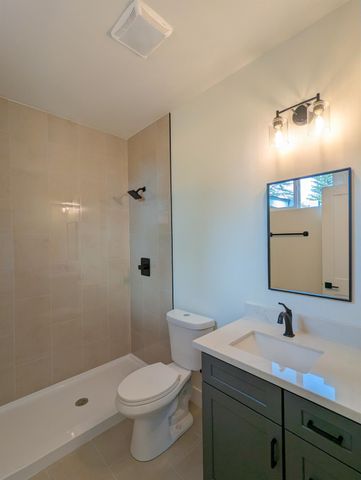 4891 Hackberry Ln, Sacramento, CA 95841