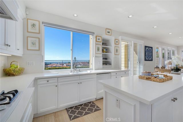 15 Renata, Newport Coast, CA 92657