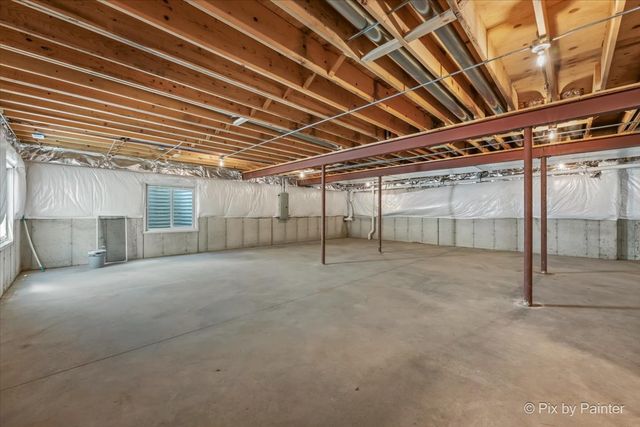 1211 Noble Drive, Port Barrington, IL 60010
