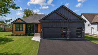 1211 Noble Drive, Port Barrington, IL 60010