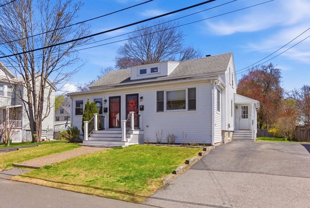 7 Maple Street 7, Reading, MA 01867