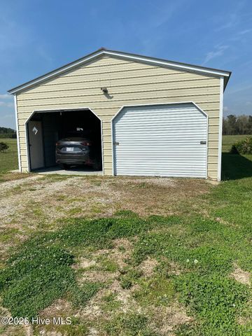 6740 Stantonsburg Road, Farmville, NC 27828