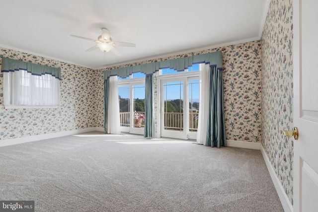 10785 RINEHART DRIVE, Waynesboro, PA 17268