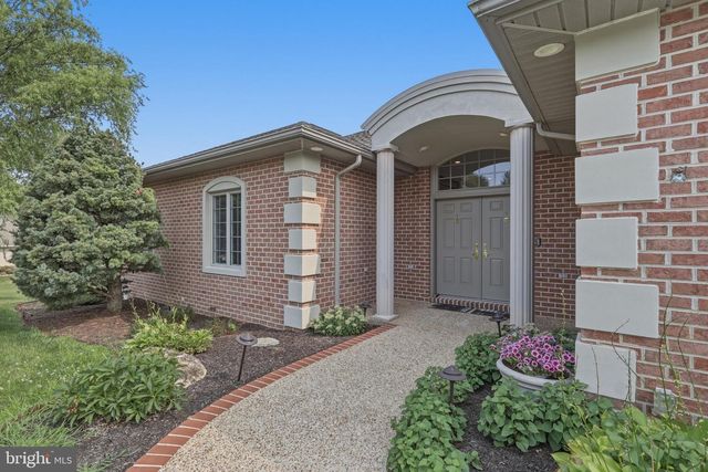 10785 RINEHART DRIVE, Waynesboro, PA 17268