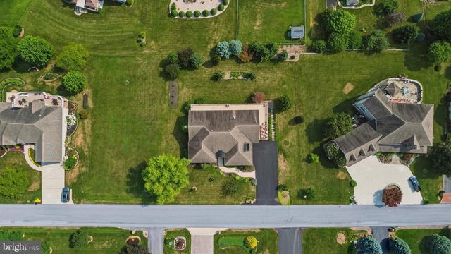 10785 RINEHART DRIVE, Waynesboro, PA 17268