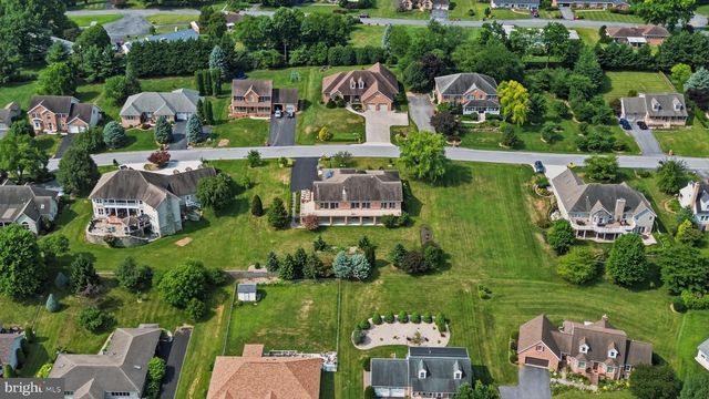 10785 RINEHART DRIVE, Waynesboro, PA 17268
