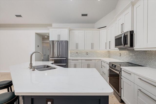 1723 CAPTIVA DRIVE, Oldsmar, FL 34677