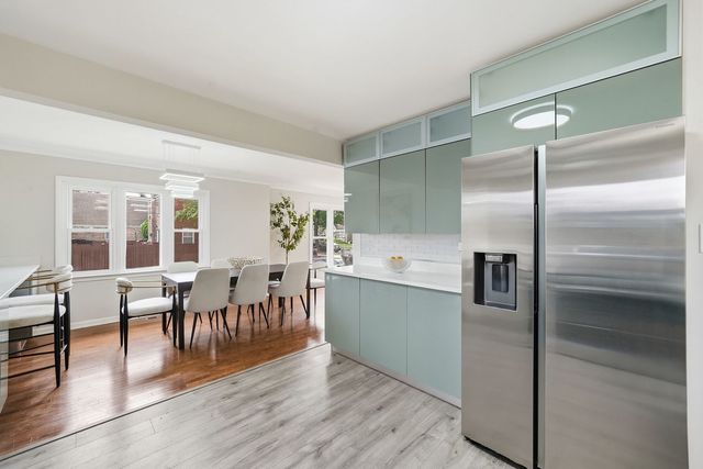 7259 S Fairfield Avenue, Chicago, IL 60629