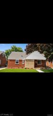 17599 Pinehurst Street, Detroit, MI 48221